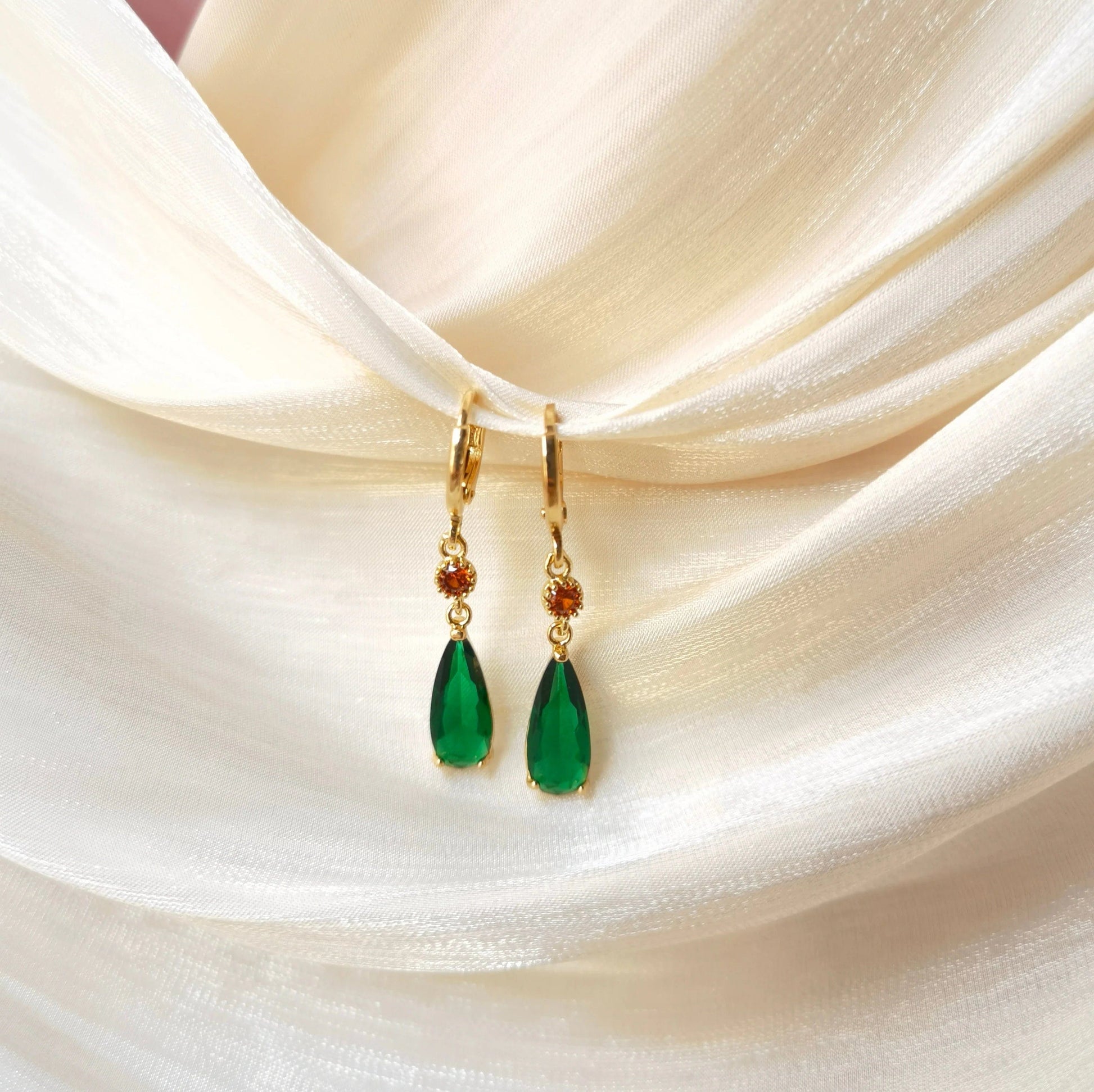 SolariaJewelry Das wandelnde Schloß Ohrringe