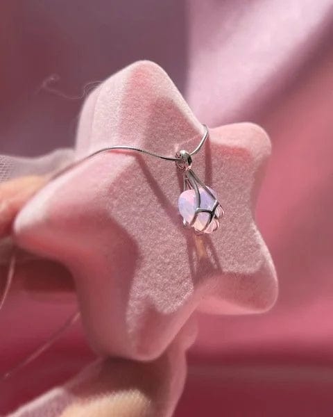 SolariaJewelry Mini Version - Diamantschloss inspirierte Halskette mit Herz Anhänger