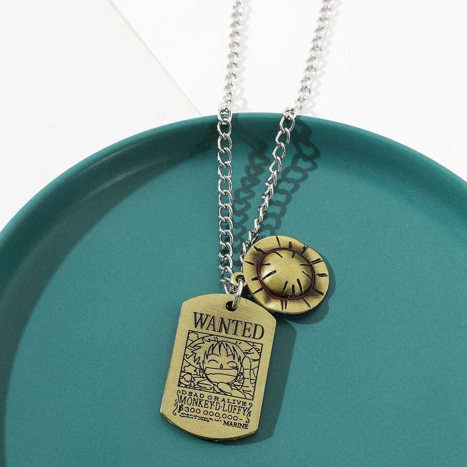 SolariaJewelry One Piece Luffy inspirierte Halskette mit Dogtag Steckbrief und Strohhut