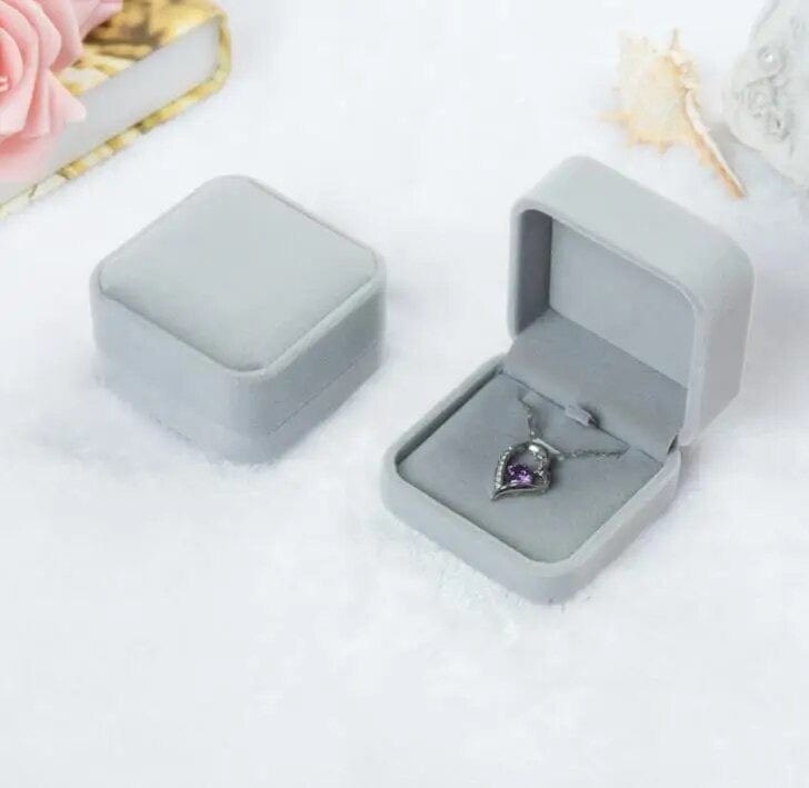 SolariaJewelry Samt Schmuck Geschenkbox, Aufbewahrung Box Geschenk Verpackung für Halsketten