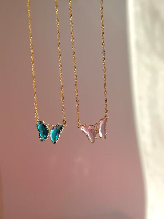 SolariaJewelry Zirconia Kristall Schmetterling Halsketten Set, pink und blau, Prinzessin Anneliese & Dorfmädchen Erika