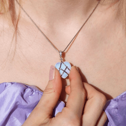 SolariaJewelry 2er Set Deluxe Version - Diamantschloss inspirierte Halskette mit Herz Anhänger